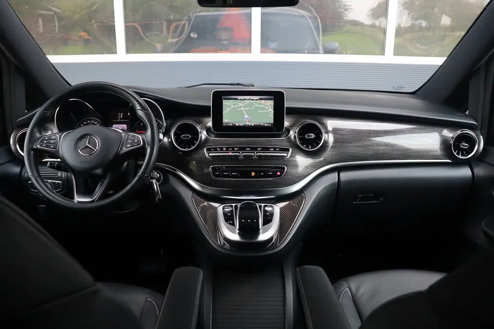 Mercedes-Benz V-Klasse 220d Lang DC Avantgarde 2x schuifdeur uit 2020, foto 15