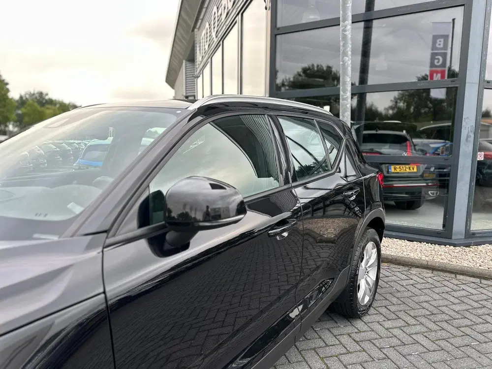 Volvo XC40 1.5 T2 uit 2022, foto 9