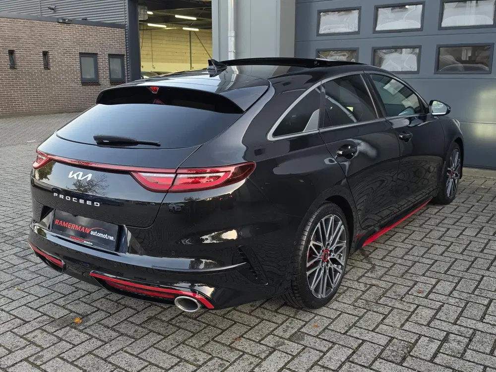 Kia ProCeed 1.6 T-GDI GT Panoramadak uit 2023, foto 10