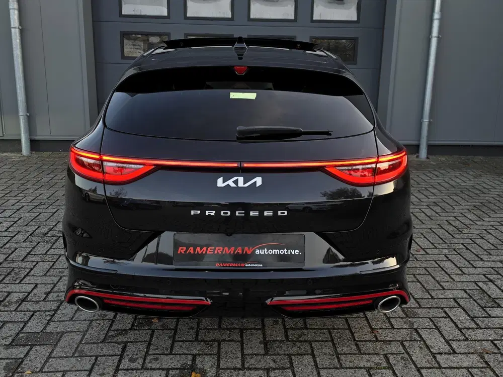 Kia ProCeed 1.6 T-GDI GT Panoramadak uit 2023, foto 11