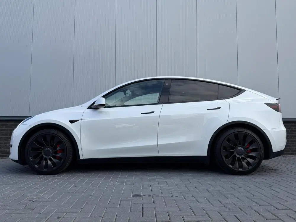 Tesla Model Y Performance AWD 75 kWh SOH92% uit 2023, foto 10