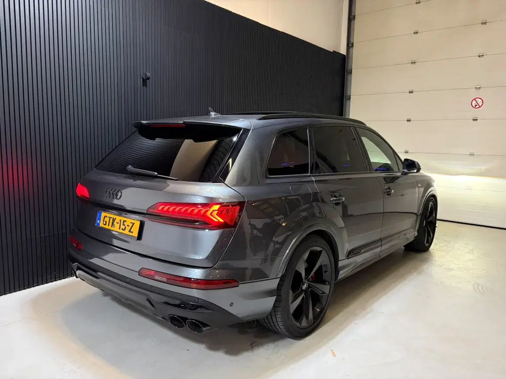 Audi Q7 55 TFSI e quattro Pro Line COMPETITION PAN uit 2020, foto 10