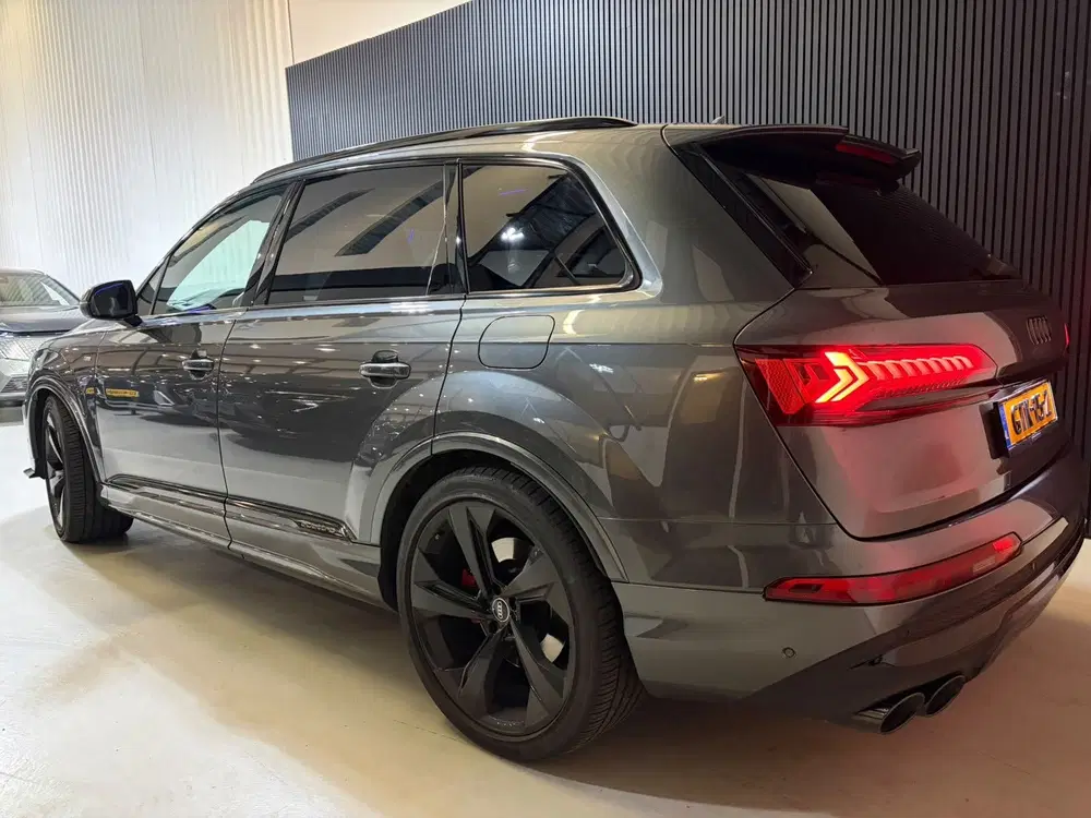 Audi Q7 55 TFSI e quattro Pro Line COMPETITION PAN uit 2020, foto 6