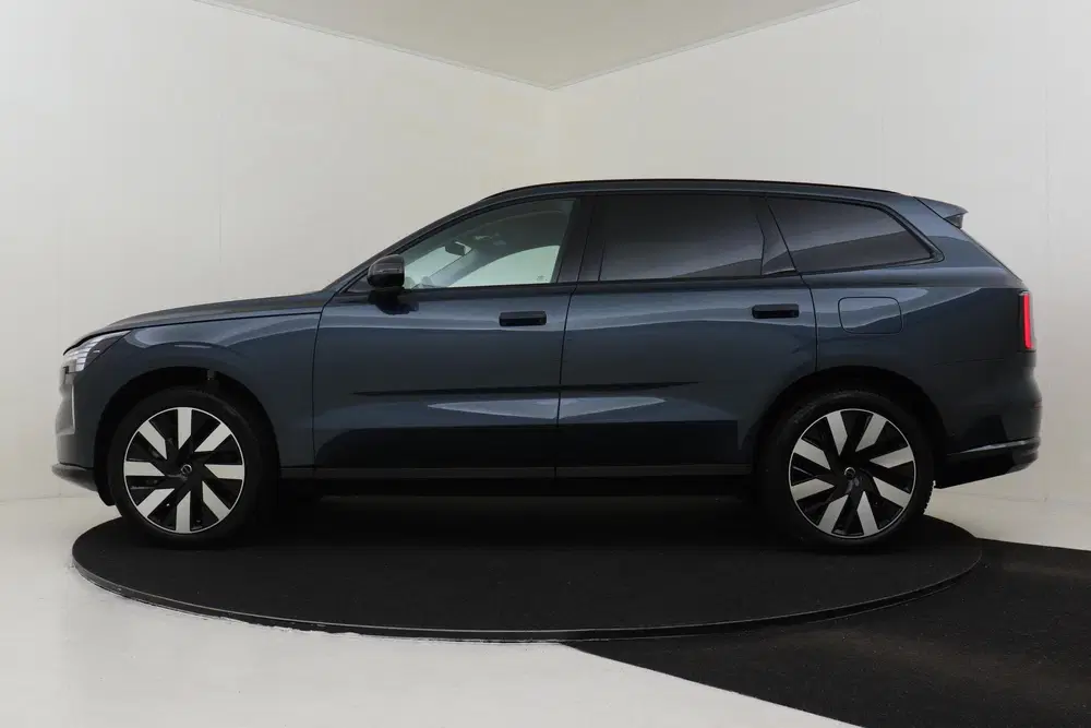 Volvo EX90 SINGLE MOTOR PLUS 6P. 92 kWh *800V * -PANO uit 2026, foto 7