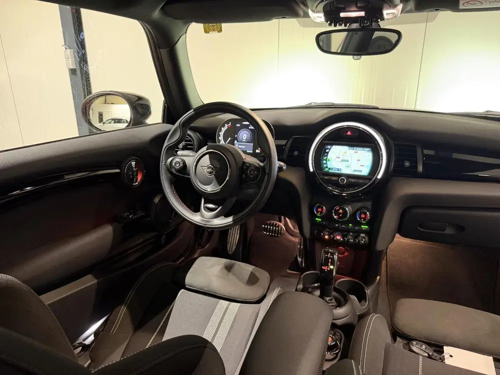 Mini John Cooper Works 1.5 John Cooper Works Dalston Edition Carp uit 2021, foto 13