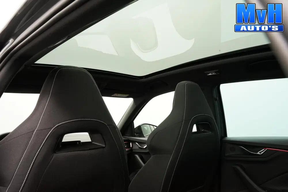 Skoda Kamiq 1.0 TSI Monte Carlo uit 2024, foto 12