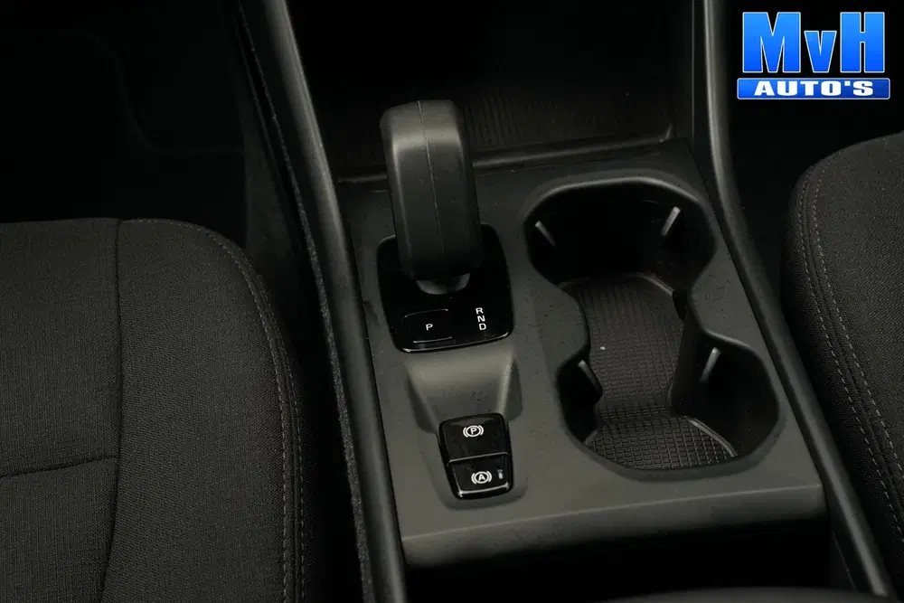 Volvo XC40 2.0 B3 Essential MHEV uit 2023, foto 14
