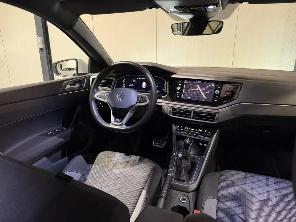 Volkswagen Polo 1.0 TSI R-Line Pano Virtual Sfeer IQ Light uit 2021, foto 13