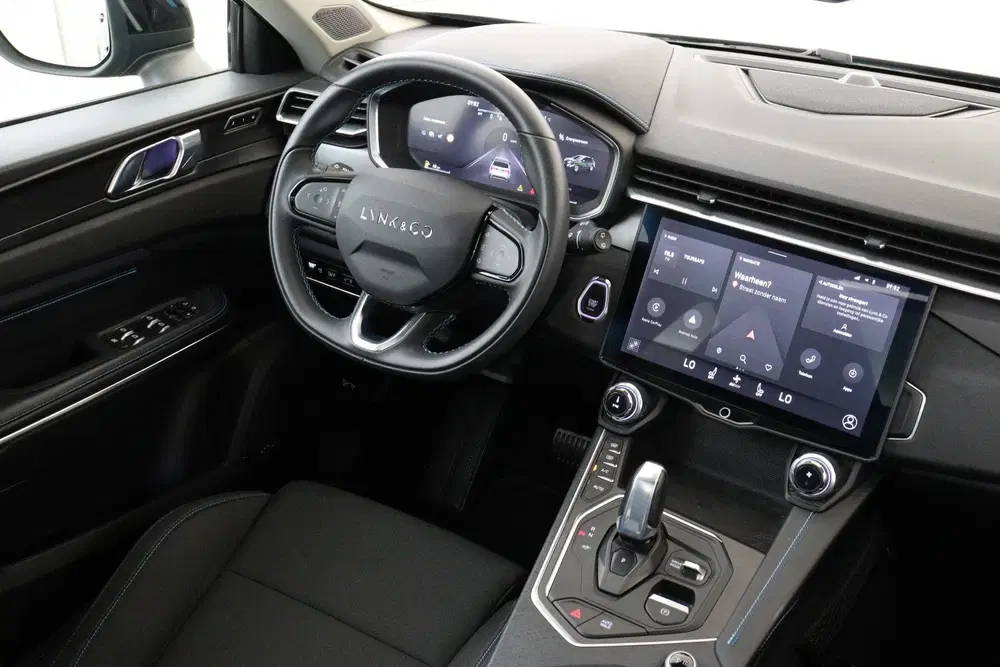 Lynk & Co 01 1.5 PHEV -PANO.DAK uit 2022, foto 6