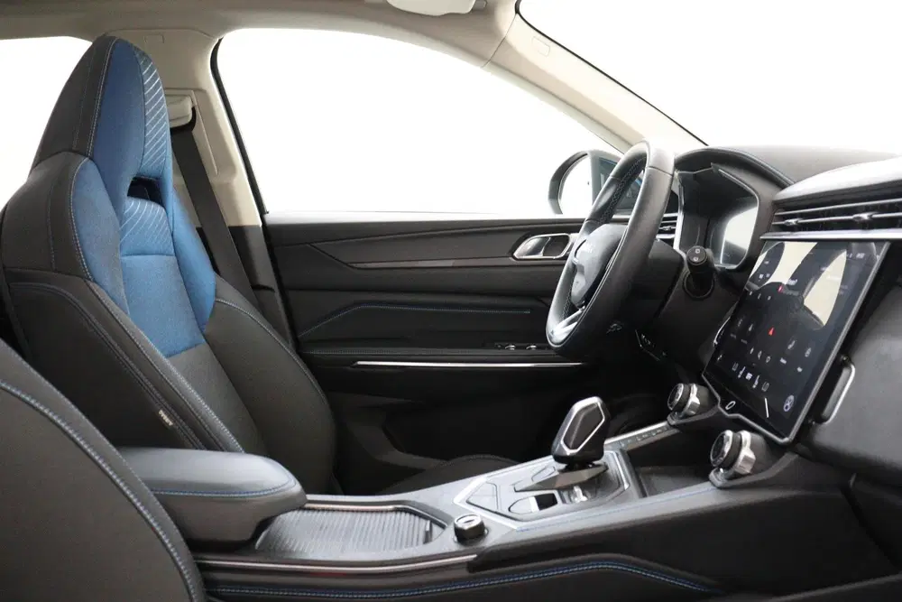 Lynk & Co 01 1.5 PHEV -PANO.DAK uit 2022, foto 8