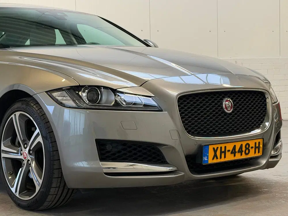 Jaguar XF 2.0 Portfolio uit 2019, foto 5