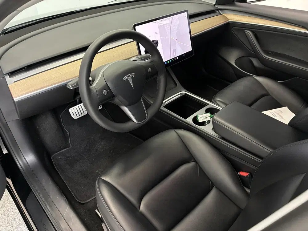 Tesla Model 3 Performance AWD 75 kWh uit 2021, foto 14