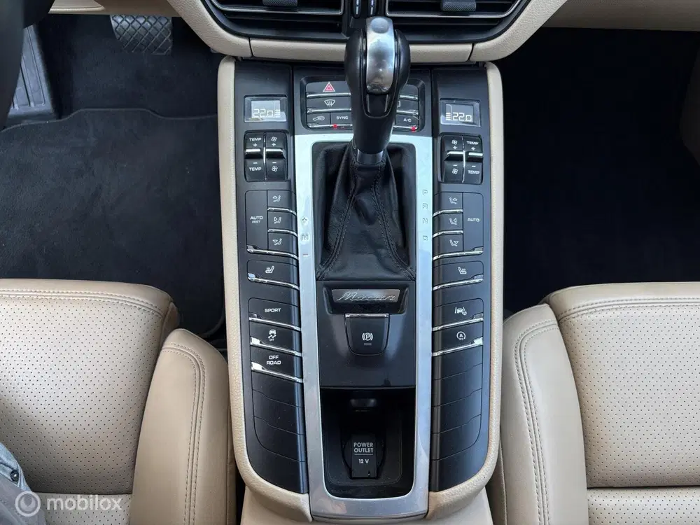 Porsche Macan 3.0 S uit 2020, foto 14
