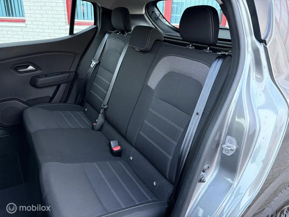 Dacia Sandero 1.0 TCe 90 Expression uit 2025, foto 10