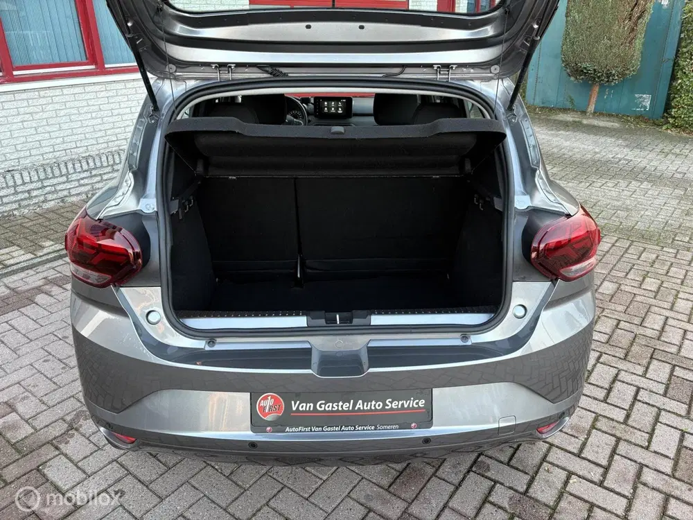 Dacia Sandero 1.0 TCe 90 Expression uit 2025, foto 7