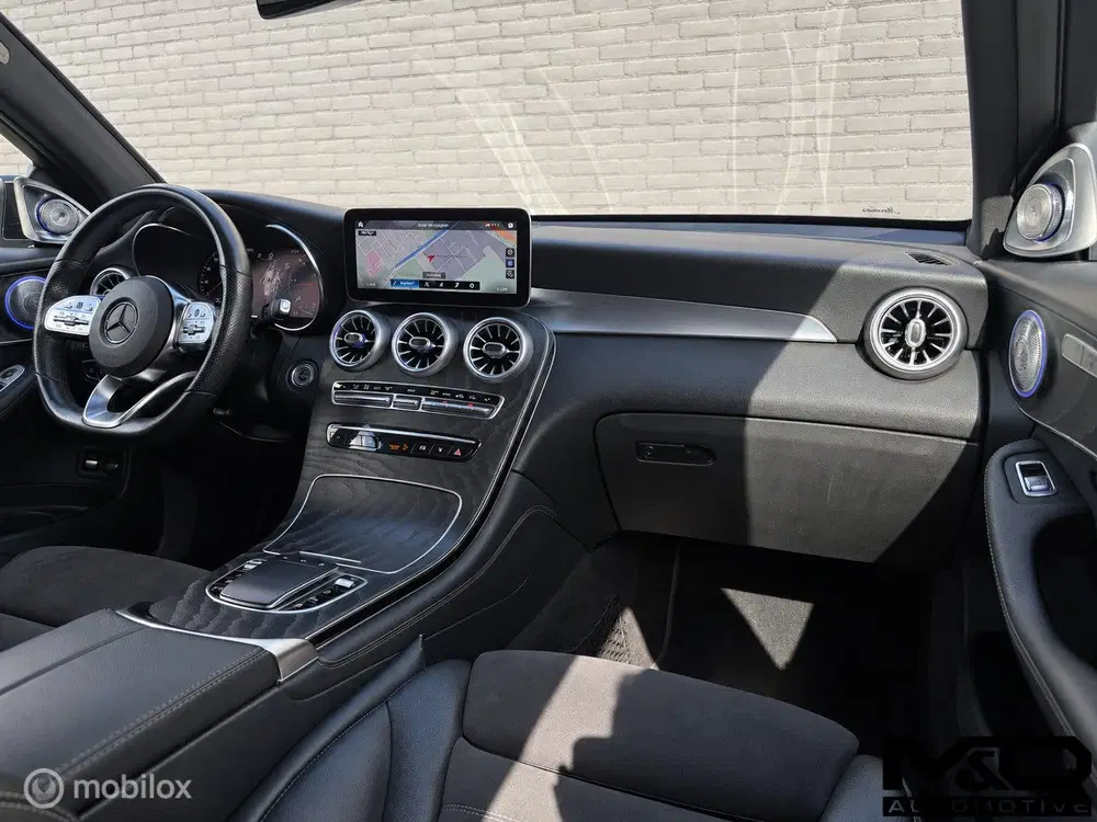 Mercedes-Benz GLC Mercedes GLC-klasse 220d 4MATIC Premium AM uit 2020, foto 2