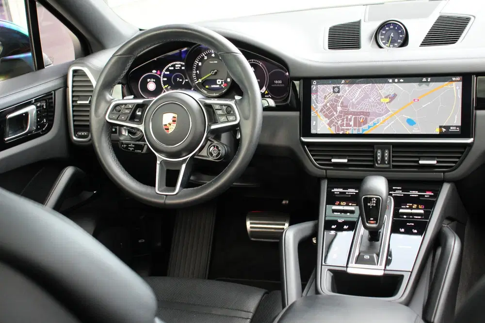 Porsche Cayenne Cayenne Coupé 3.0 E-Hybrid uit 2020, foto 11