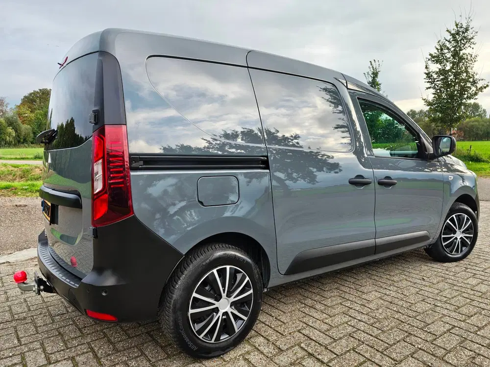 Renault Express 1.3 TCE 102pk met Airco Navi uit 2021, foto 2