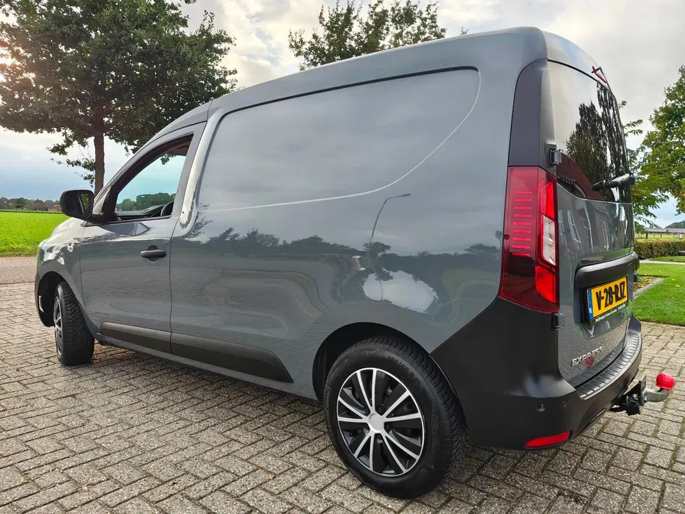 Renault Express 1.3 TCE 102pk met Airco Navi uit 2021, foto 4