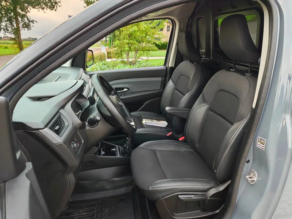 Renault Express 1.3 TCE 102pk met Airco Navi uit 2021, foto 8