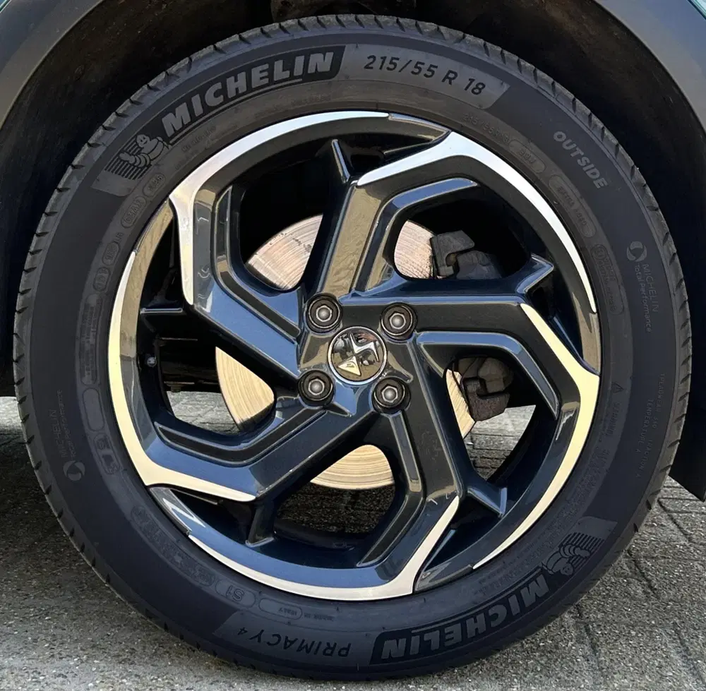 DS Automobiles DS 3 Crossback DS 3 Crossback 1.2 PureTech Grand Chic 156 uit 2019, foto 6