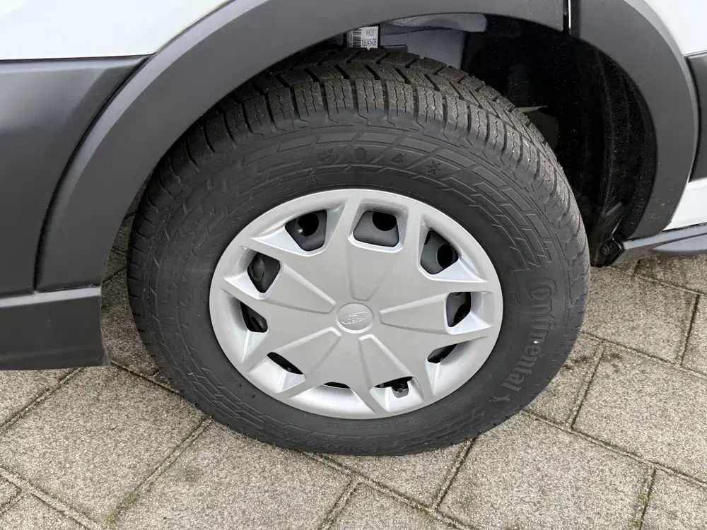 Ford Transit 350 2.0 TDCI L3H2 Trend uit 2024, foto 11