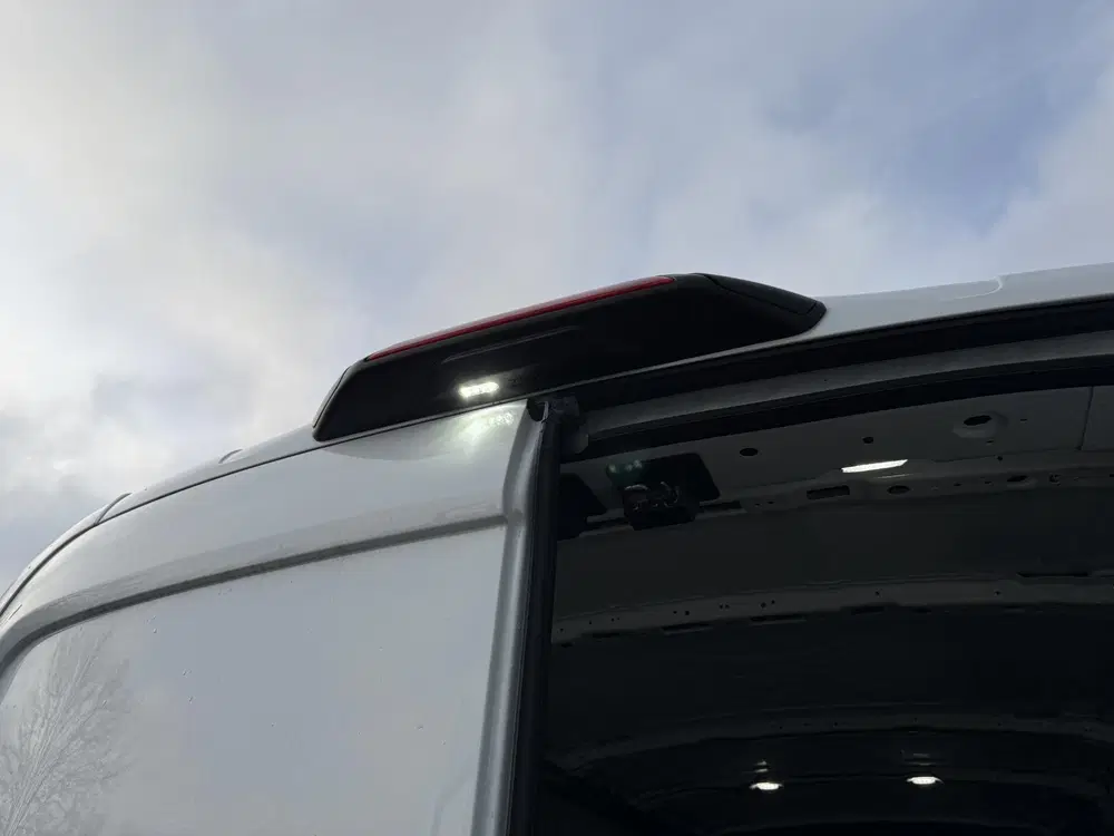 Ford Transit 350 2.0 TDCI L3H2 Trend uit 2024, foto 12