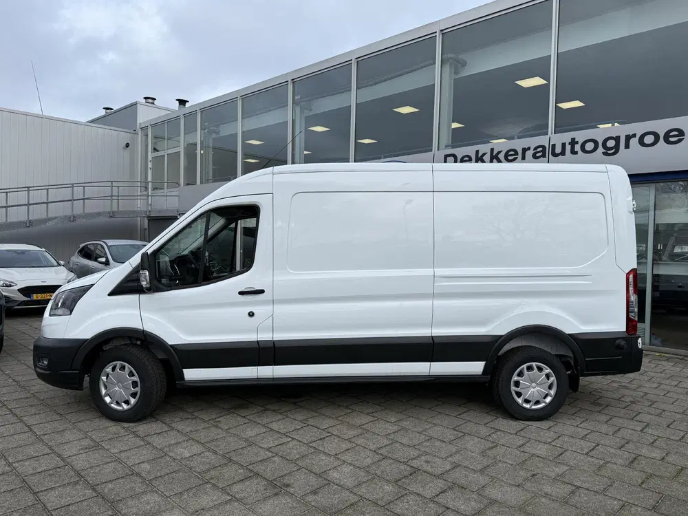 Ford Transit 350 2.0 TDCI L3H2 Trend uit 2024, foto 3