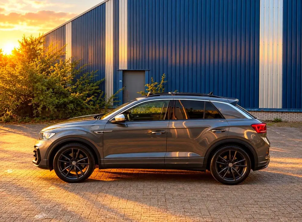 Volkswagen T-Roc 2.0 TSI 4Motion R uit 2020, foto 4