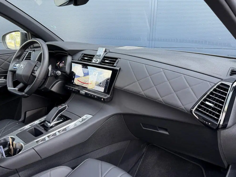 DS Automobiles DS 7 DS DS 7 1.6 PHEV 300 4x4 Pallas Schuifkant uit 2025, foto 9