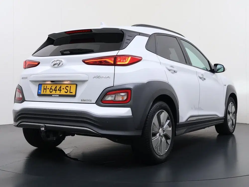 Hyundai KONA Premium 64kWh uit 2020, foto 3