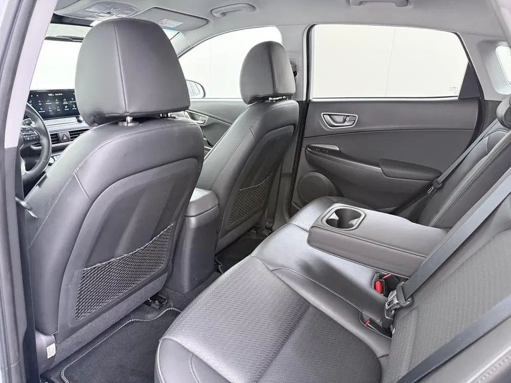 Hyundai KONA Premium 64kWh uit 2020, foto 8