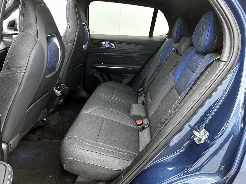 Lynk & Co 01 1.5 263pk Automaat uit 2025, foto 15