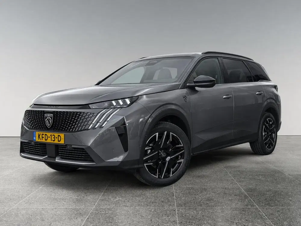 Peugeot 5008 GT 1.2 Hybrid 145pk uit 2026