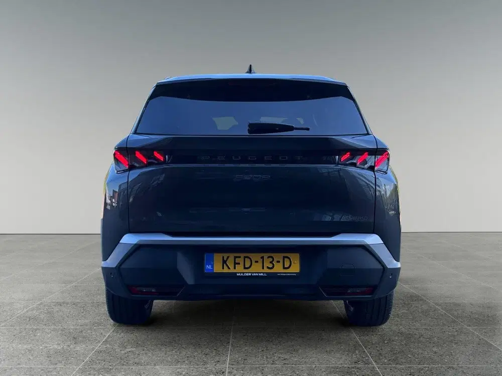 Peugeot 5008 GT 1.2 Hybrid 145pk uit 2026, foto 3