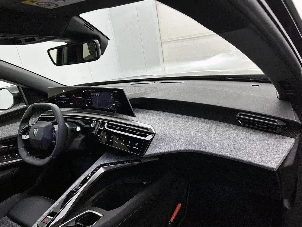 Peugeot 3008 Allure Long Range 230pk 97 kWh Automaat uit 2026, foto 13
