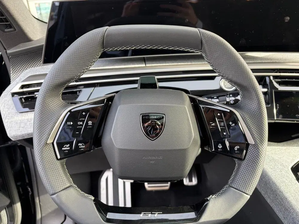 Peugeot 5008 1.2 Hybrid 145 GT Exclusive 7p uit 2026, foto 11