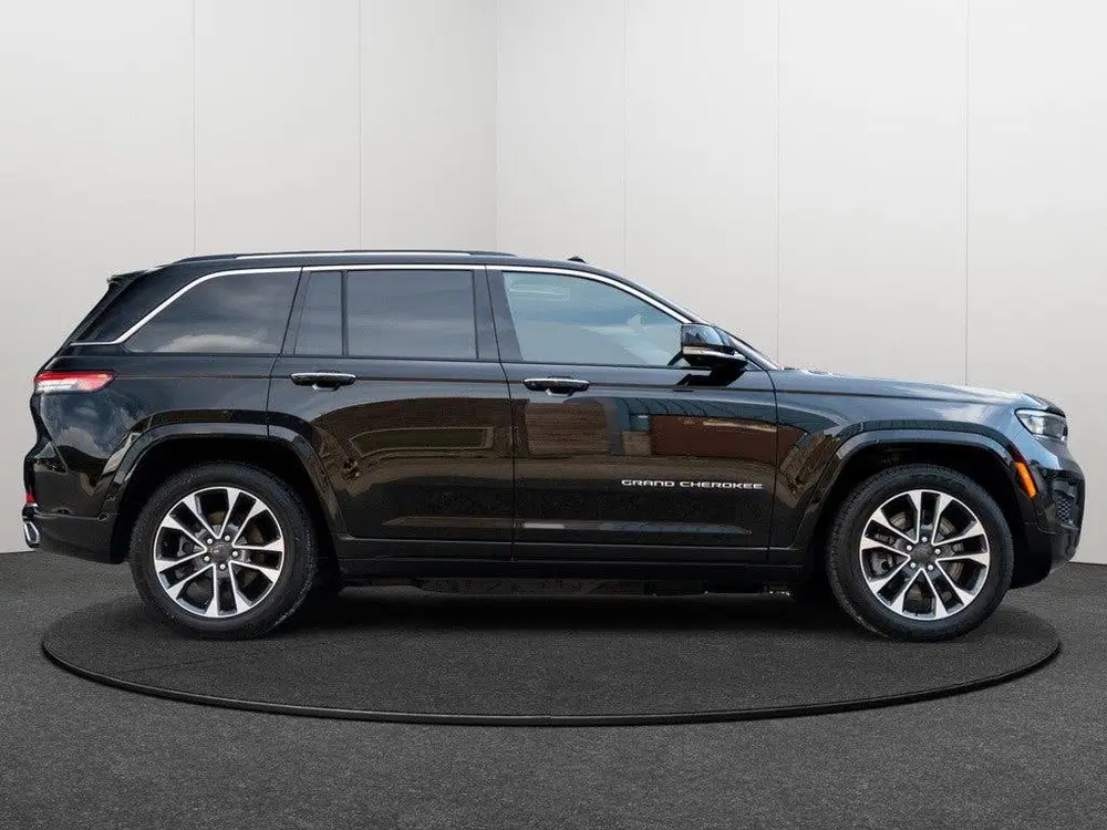 Jeep Grand Cherokee 2.0 Overland 4xe uit 2023, foto 2