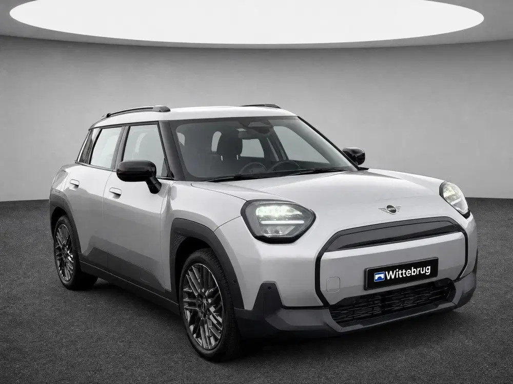 Mini Aceman E Essential XS 42.5 kWh 18 inch velgen uit 2025, foto 2