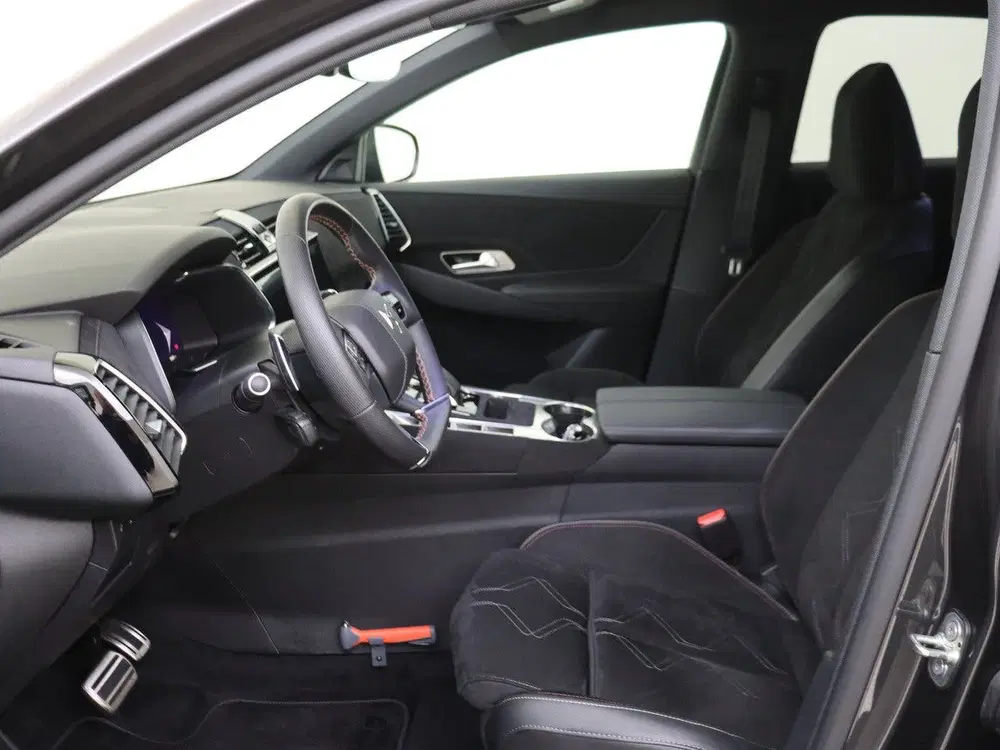 DS Automobiles DS 7 DS DS 7 1.6 PHEV 225 Ligne Business Alcant uit 2025, foto 11