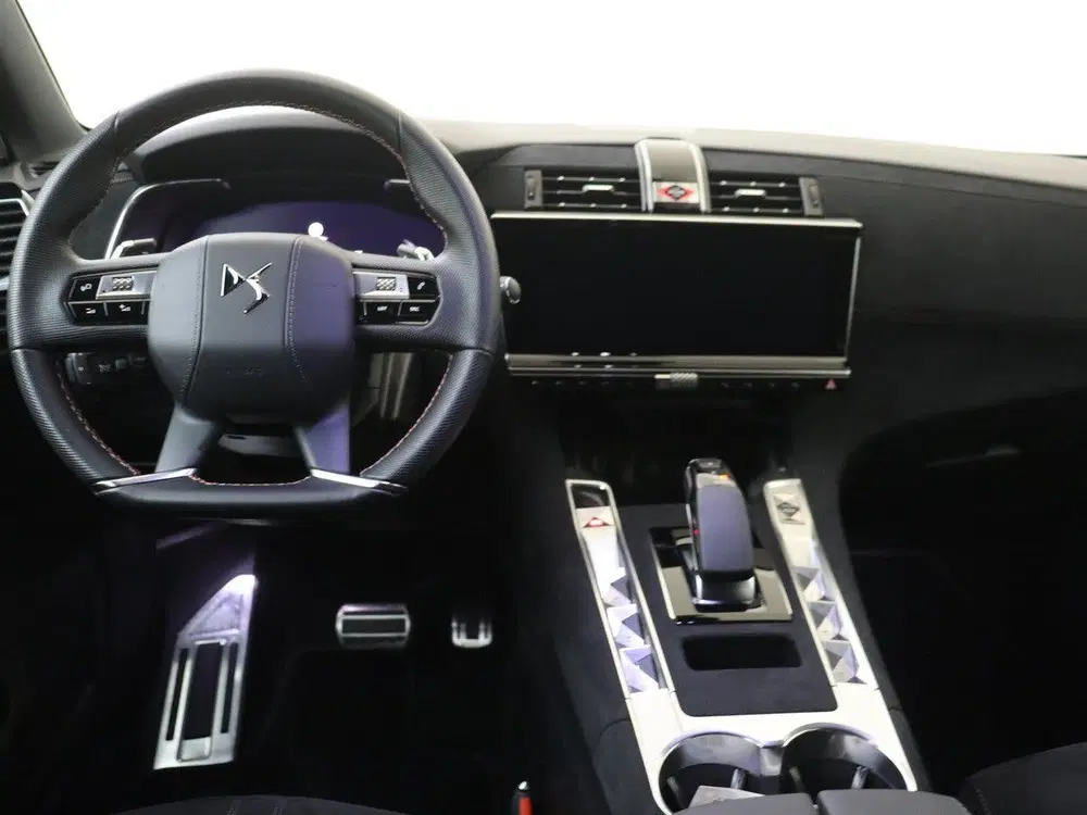 DS Automobiles DS 7 DS DS 7 1.6 PHEV 225 Ligne Business Alcant uit 2025, foto 6
