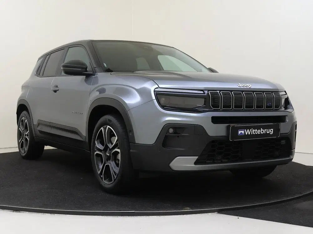 Jeep Avenger Summit 54 kWh Lage km-stand uit 2024, foto 4