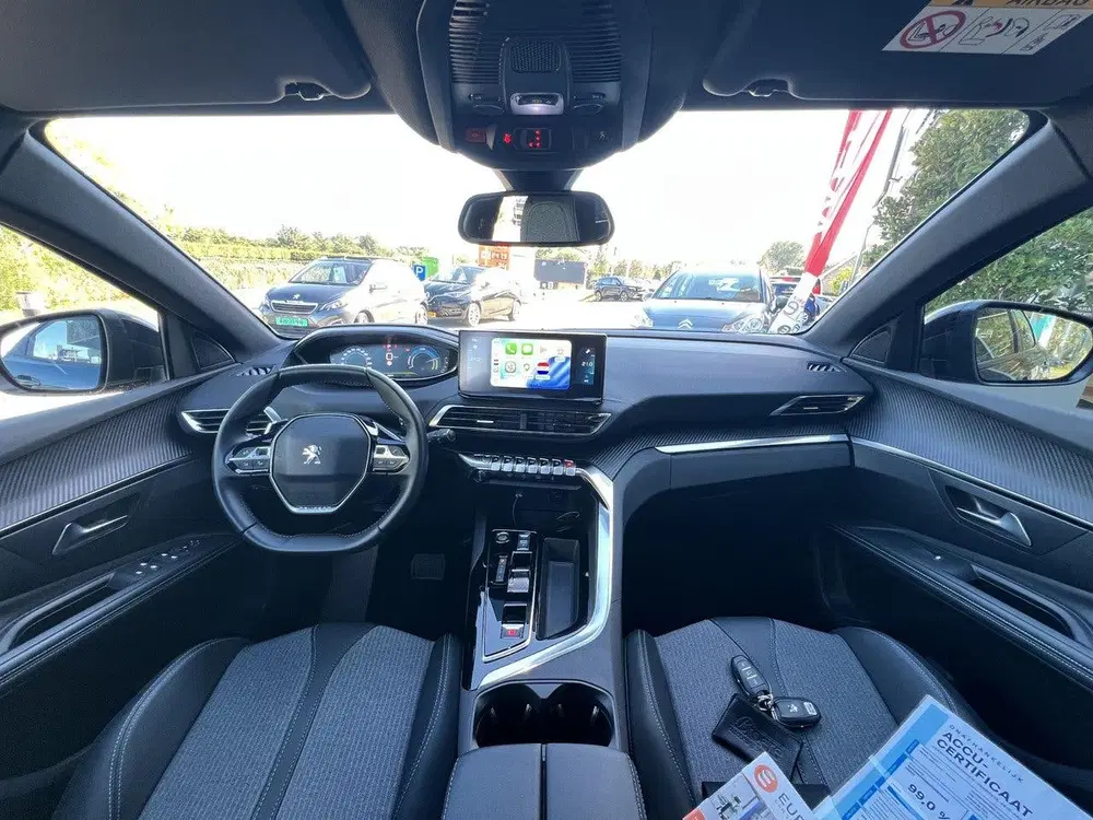 Peugeot 3008 1.6 HYbrid 225 Active Pack Business Automa uit 2024, foto 9