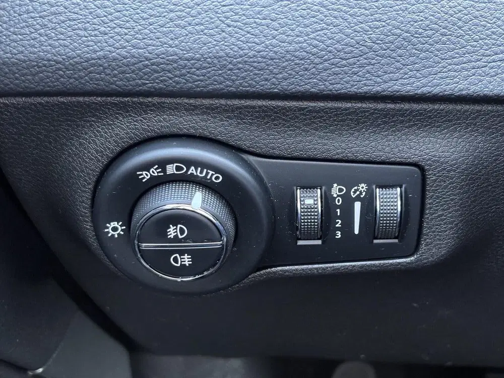 Jeep Compass 130pk Limited uit 2021, foto 12