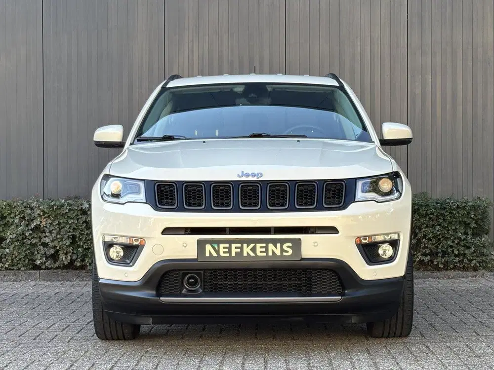 Jeep Compass 130pk Limited uit 2021, foto 2
