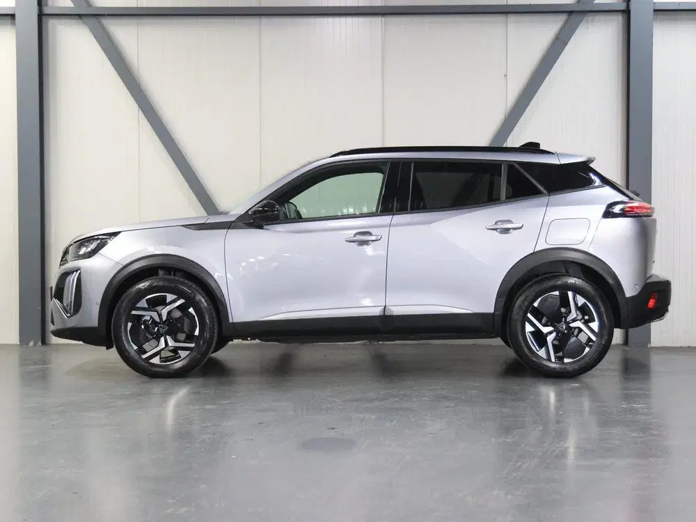 Peugeot 2008 1.2 Hybrid 145PK Allure uit 2025, foto 2