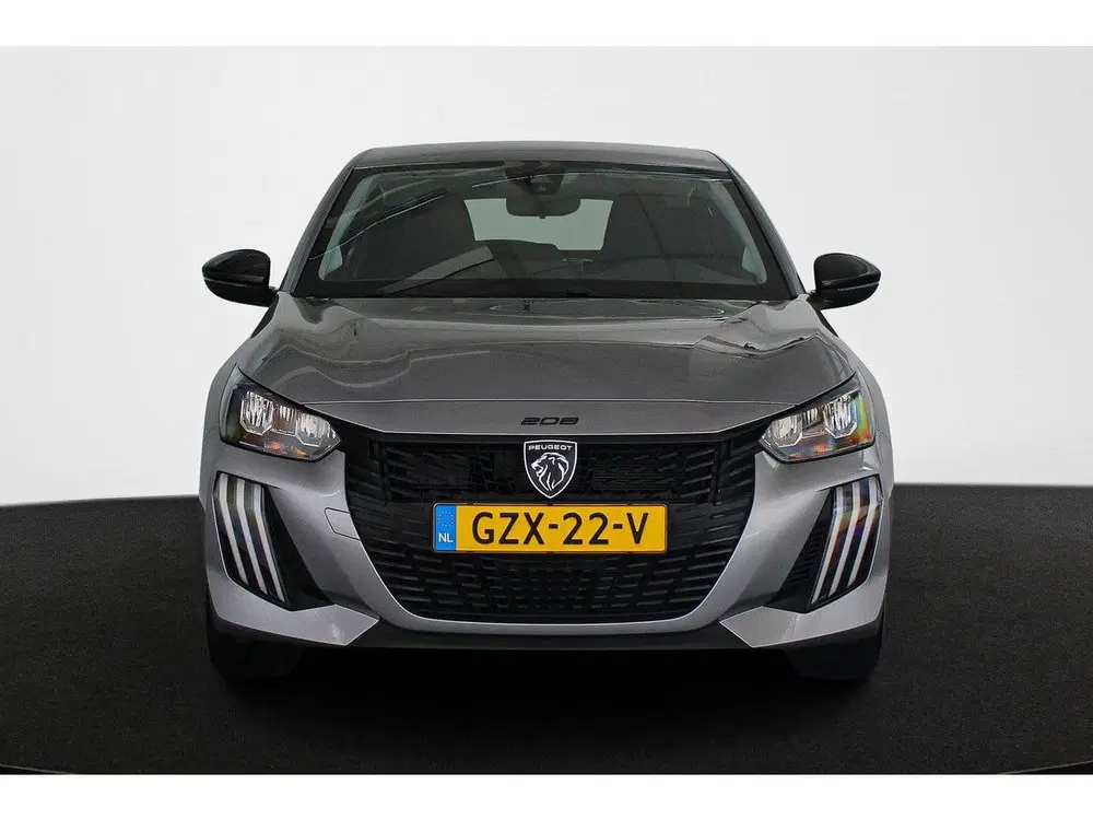 Peugeot 208 1.2 PureTech 75 Style Navigatie Parkeersen uit 2025, foto 12