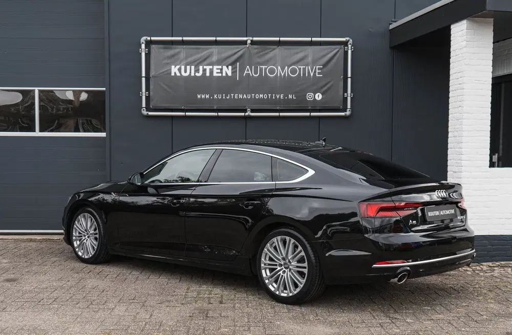 Audi A5 40 TFSI S-line Edition uit 2019, foto 14