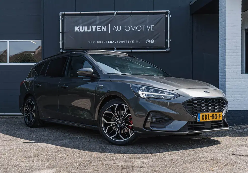 Ford Focus 1.0 EcoBoost ST Line uit 2020, foto 2