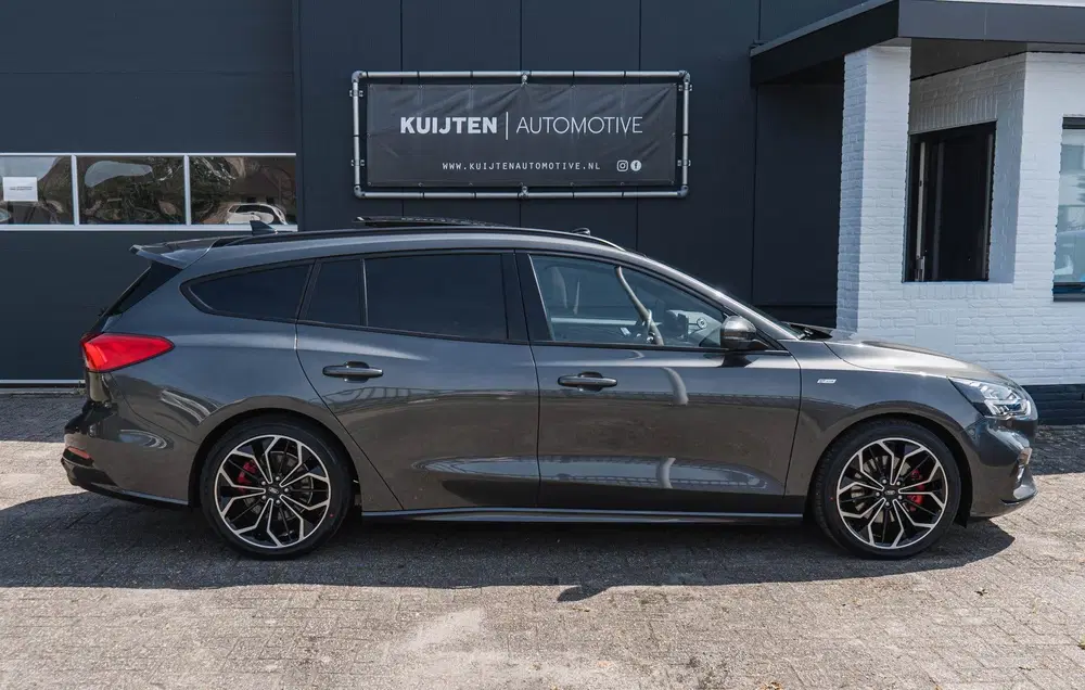 Ford Focus 1.0 EcoBoost ST Line uit 2020, foto 3